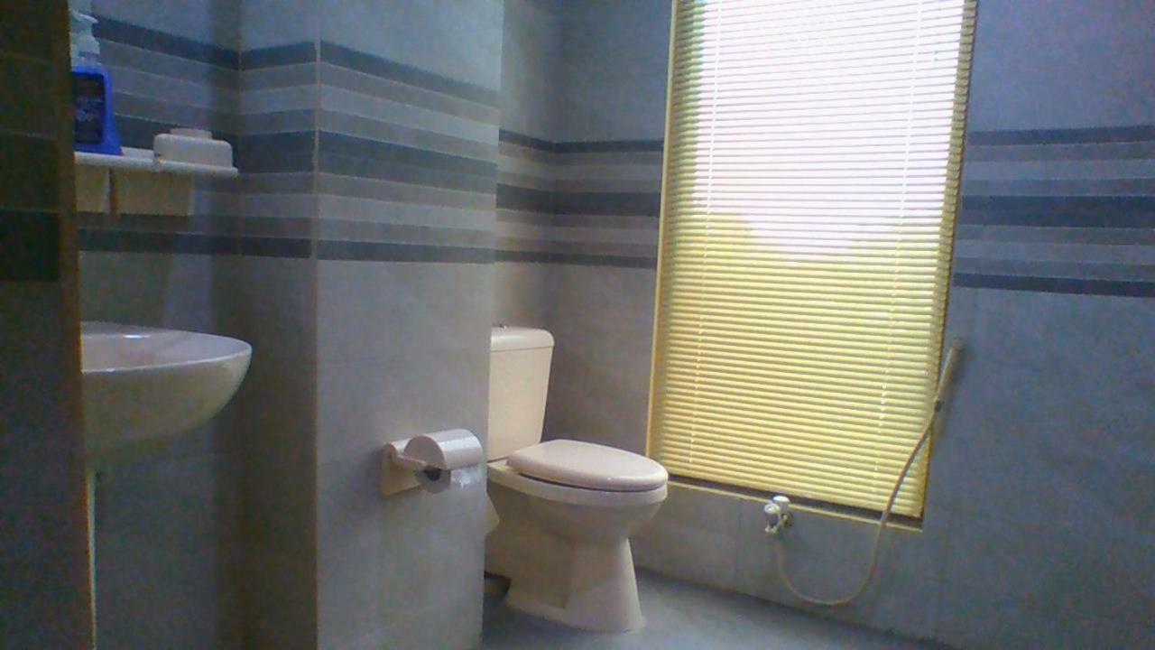 Red Roof Hotel Sahiwal 외부 사진